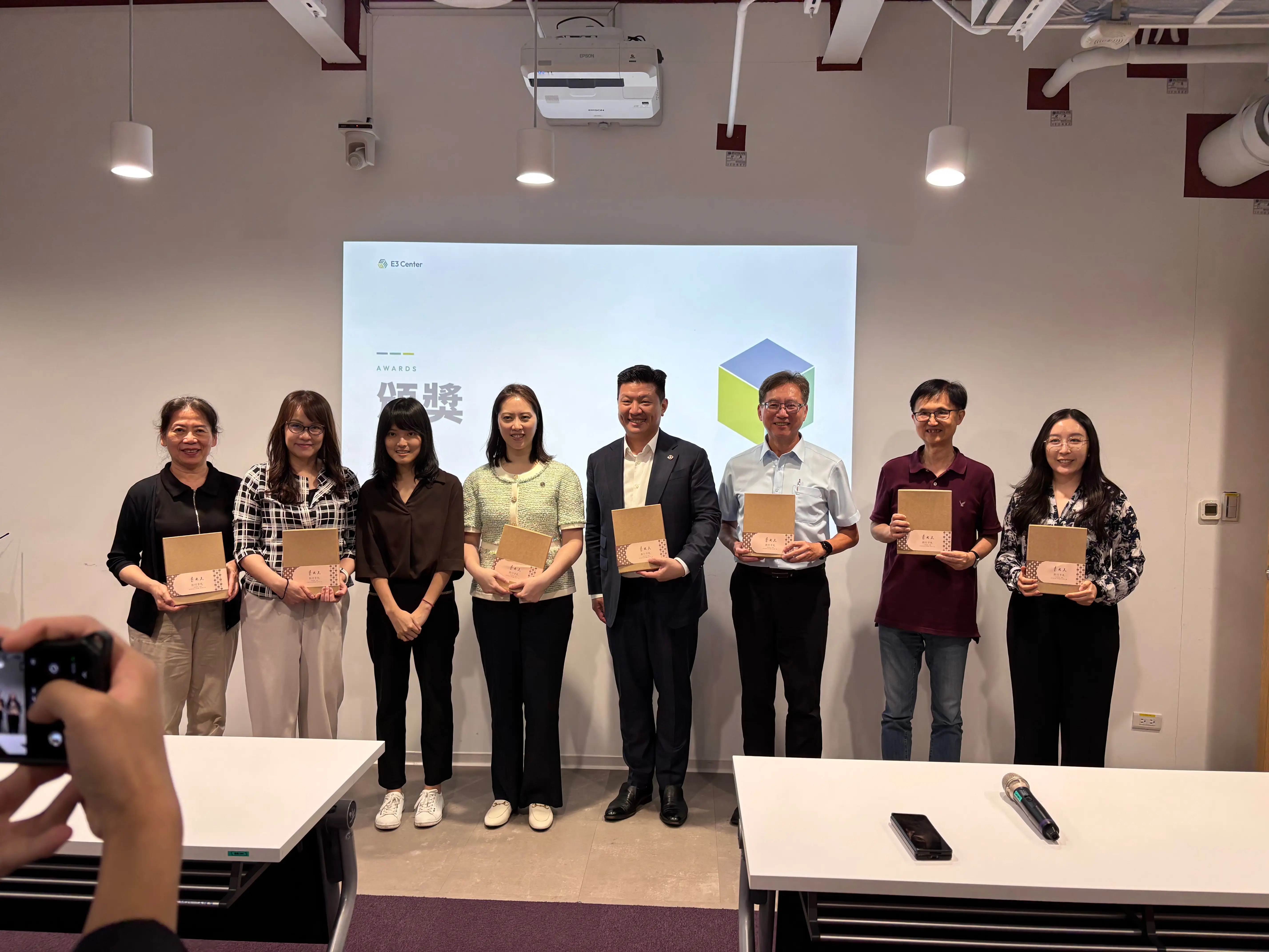 Celebrating Young Researchers: The 2026 Student Research Program Final Showcase with Wego High School
